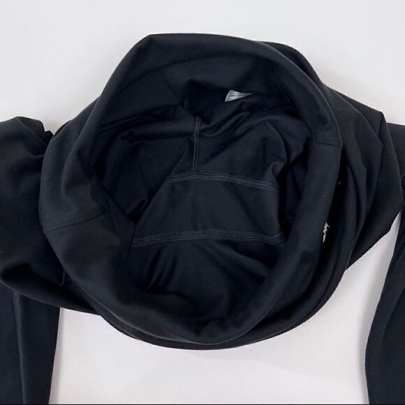 GYMSHARK Arrival Knit Joggers
Black Sz S - Picture 5 of 10